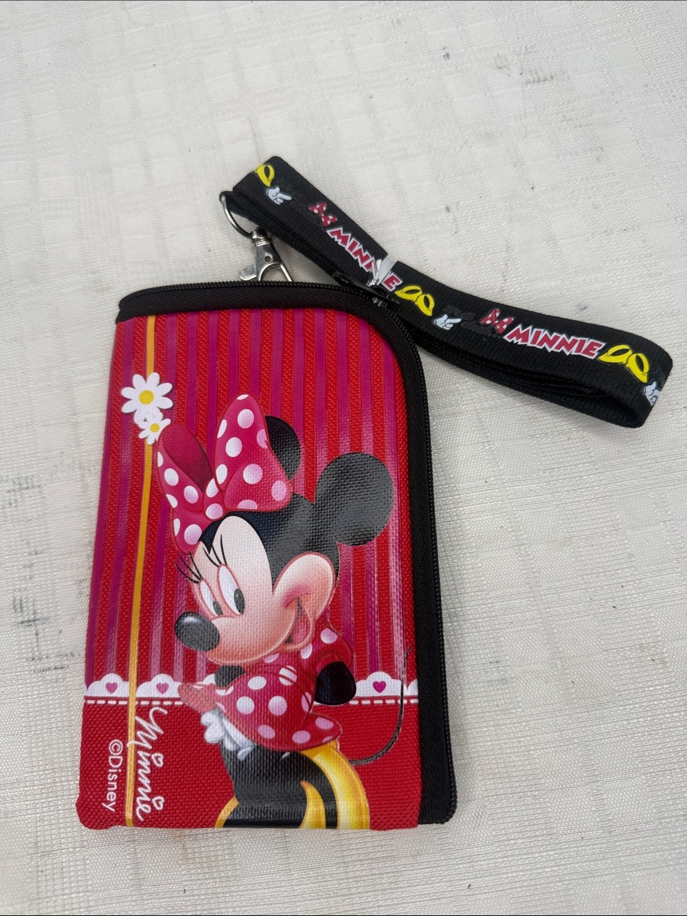Disney Minnie Mouse Red and Black Wristlet with Detachable Lanyard